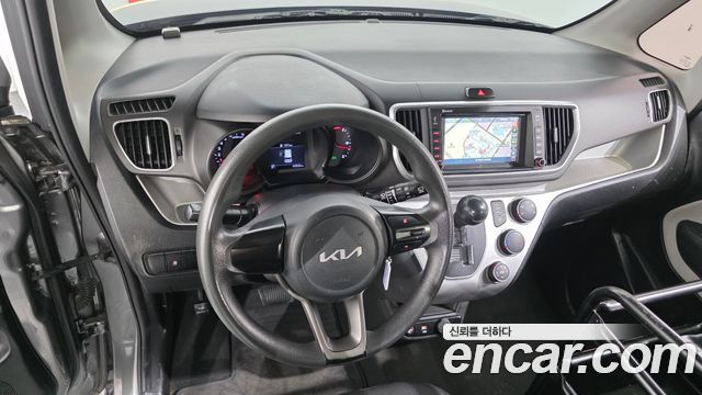 Kia Ray — interior