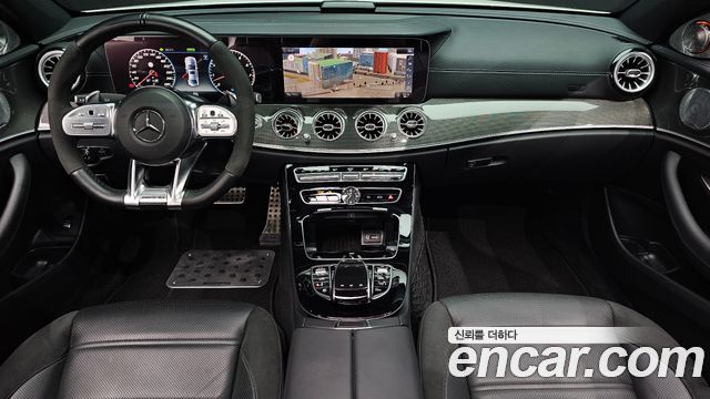 Mercedes-Benz E-Class — interior