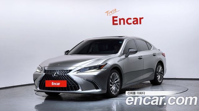 Lexus ES — exterior