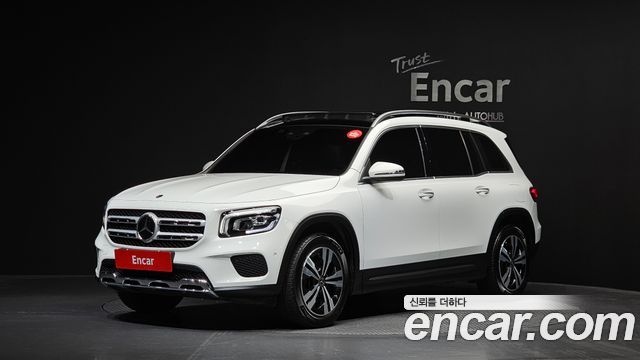 Mercedes-Benz GLB-Class — exterior