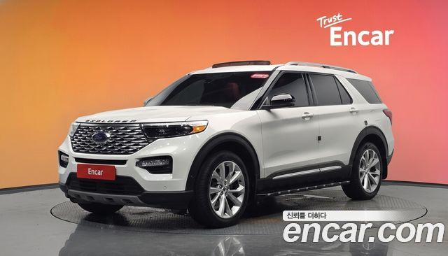 Ford Explorer — exterior