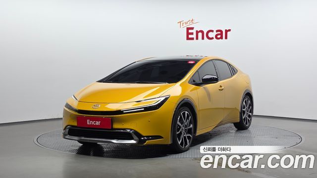 Toyota Prius — exterior