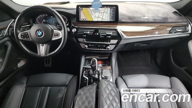 BMW 5 Series — interior