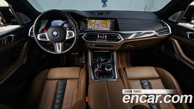 BMW X5M — interior