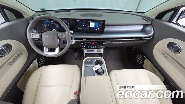 Hyundai IONIQ 9 — interior