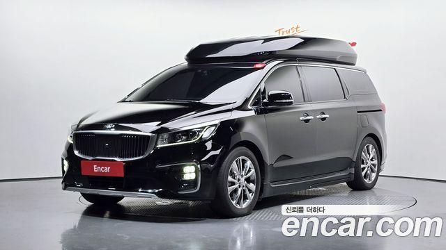 Kia Carnival — exterior