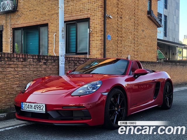 Porsche 718 — exterior