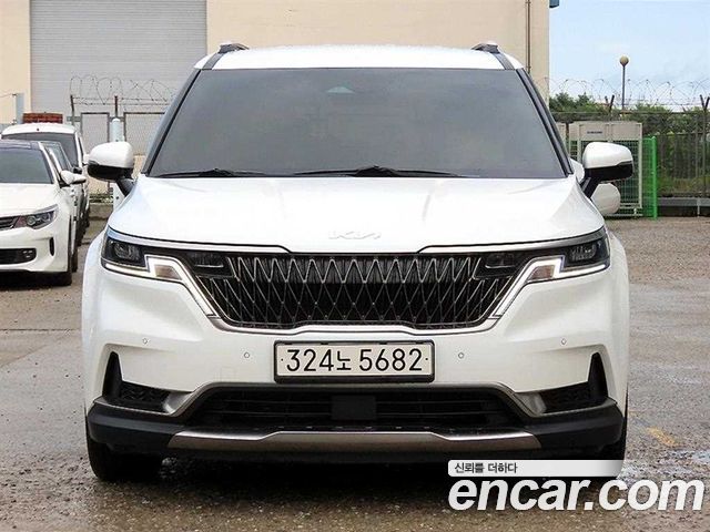 Kia Carnival — exterior