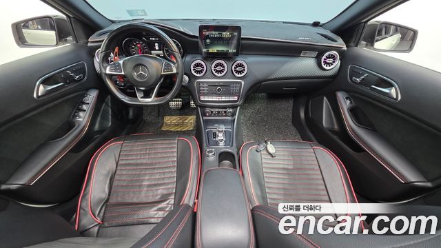 Mercedes-Benz A-Class — interior