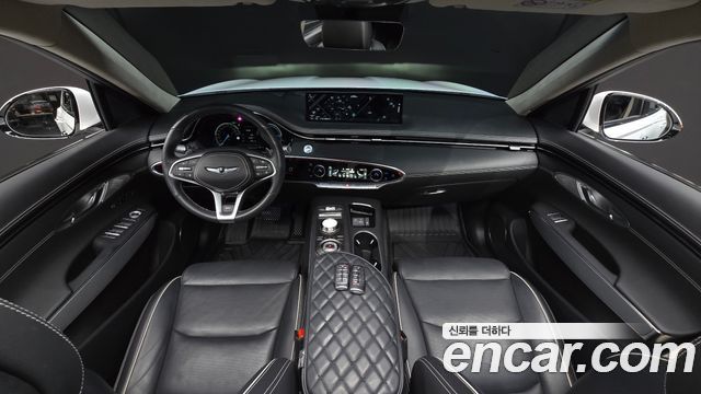 Genesis GV70 — interior