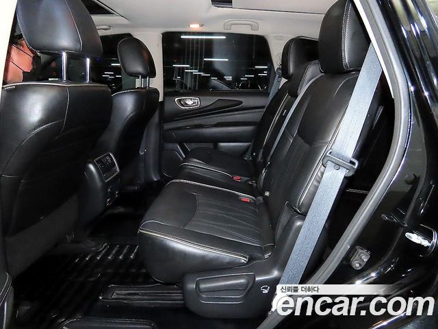 Infiniti QX60 — interior