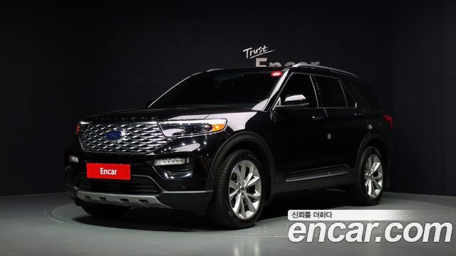 Ford Explorer — exterior