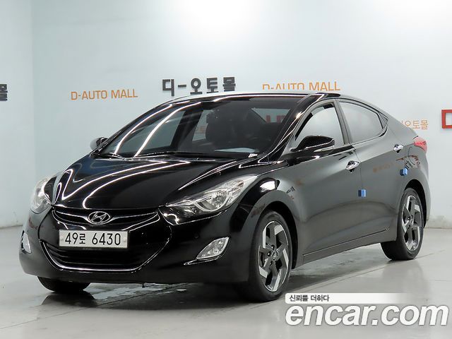 Hyundai Avante — exterior
