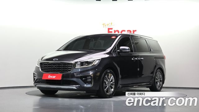 Kia Carnival — exterior