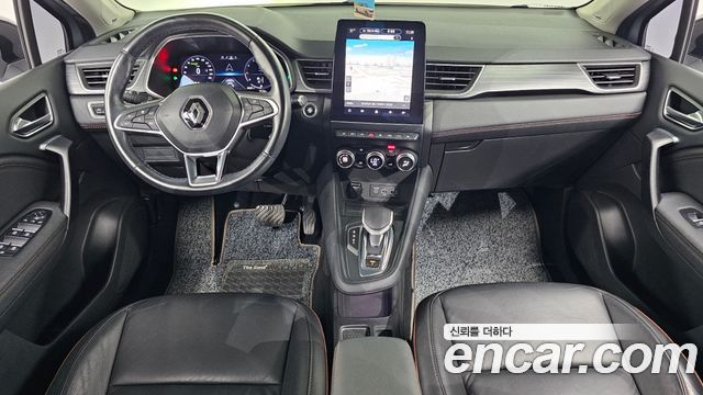 Renault Korea Captur — interior