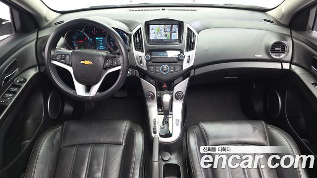 Chevrolet Korea Cruze — interior