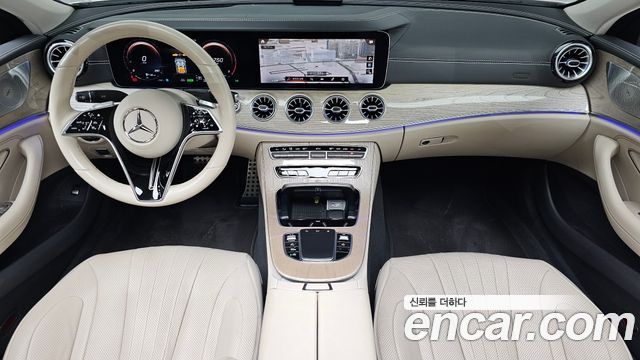 Mercedes-Benz CLS-Class — interior