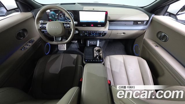 Hyundai IONIQ 5 — interior