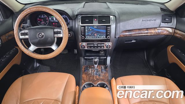 Kia Mohave — interior