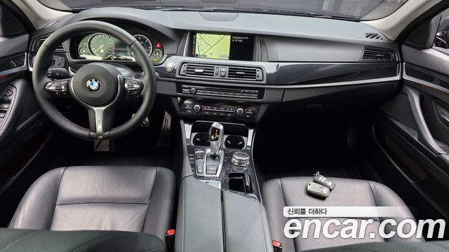 BMW 5 Series — interior