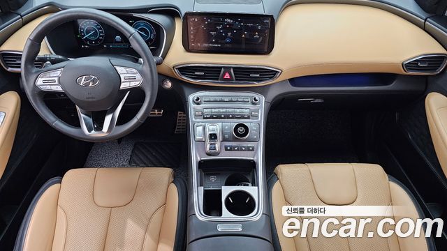 Hyundai Santa Fe — interior