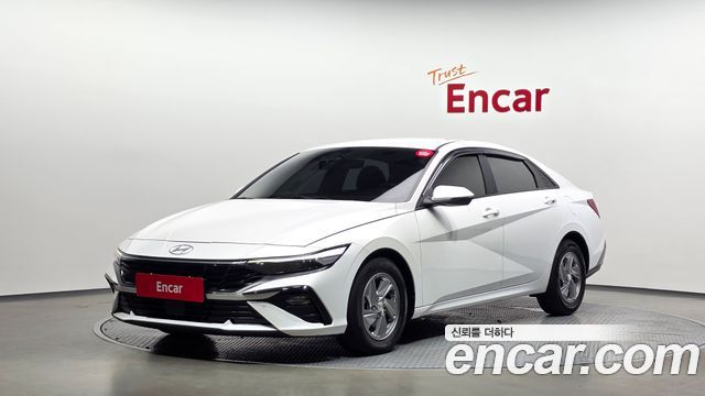 Hyundai Avante — exterior