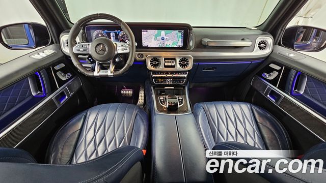 Mercedes-Benz G-Class — interior