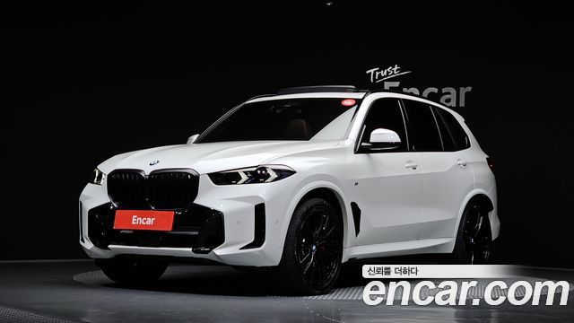 BMW X5 — exterior