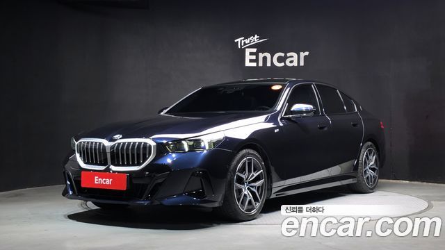 BMW 5 Series — exterior