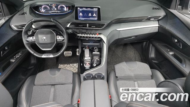 Peugeot 3008 — interior