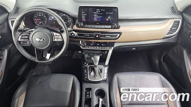 Kia Seltos — interior