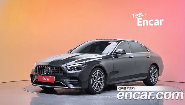 Mercedes-Benz E-Class — exterior