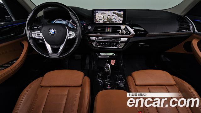 BMW X3 — interior