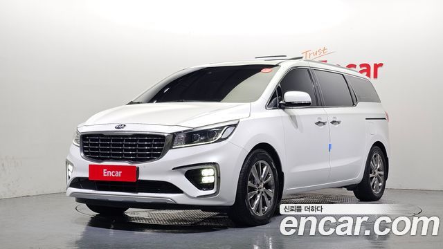 Kia Carnival — exterior