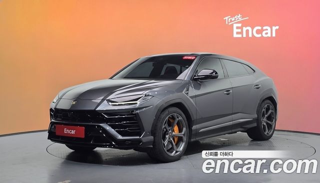 Lamborghini Urus — exterior