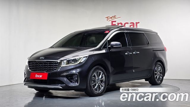 Kia Carnival — exterior