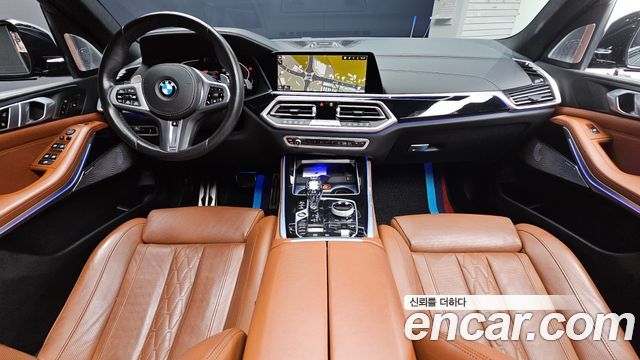 BMW X5 — interior
