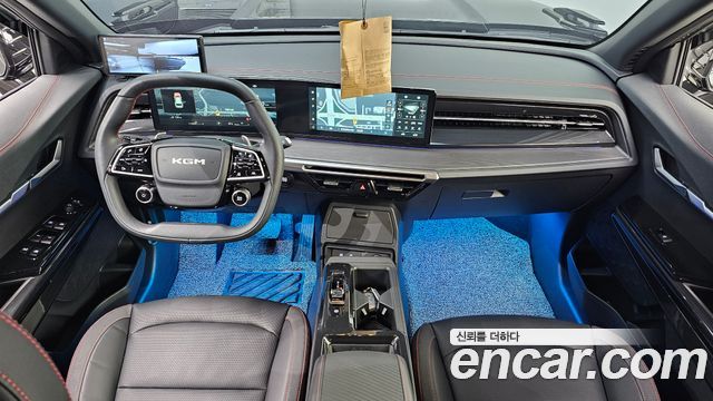 KG Mobility Actyon — interior