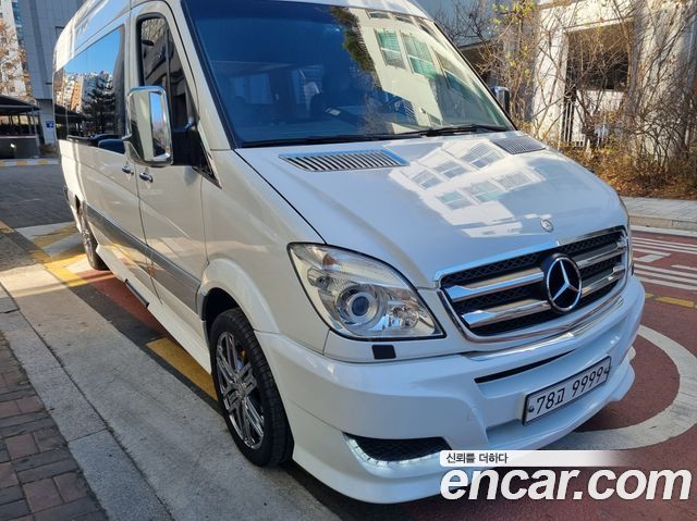 Mercedes-Benz Sprinter — exterior