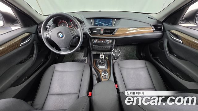 BMW X1 — interior