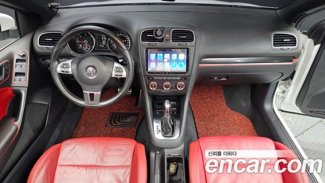 Volkswagen Golf — interior