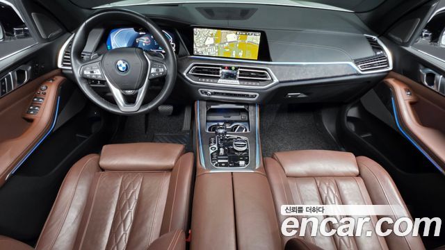 BMW X5 — interior