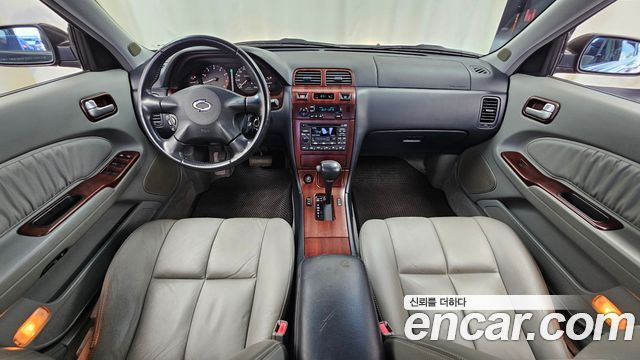 Renault Korea SM5 — interior