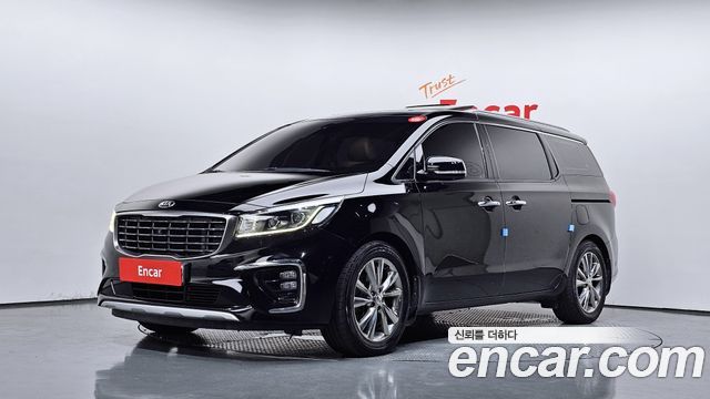 Kia Carnival — exterior