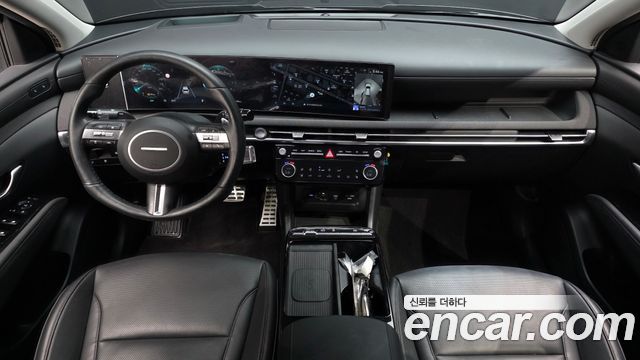 Hyundai Tucson — interior