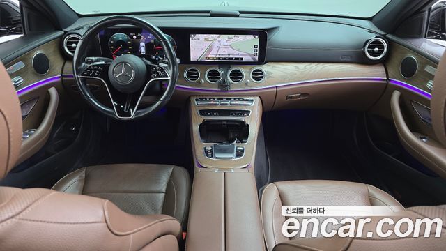 Mercedes-Benz E-Class — interior
