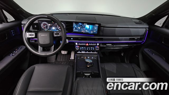 Hyundai Santa Fe — interior
