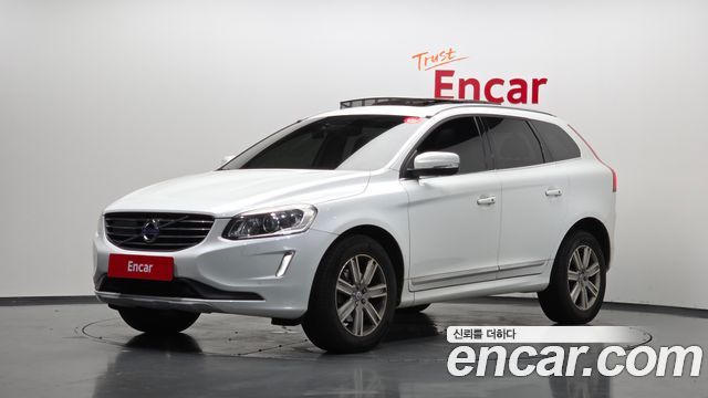 Volvo XC60 — exterior