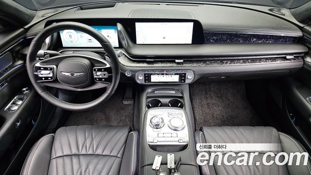 Genesis G90 — interior