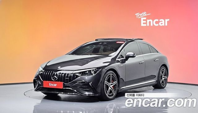 Mercedes-Benz EQE — exterior